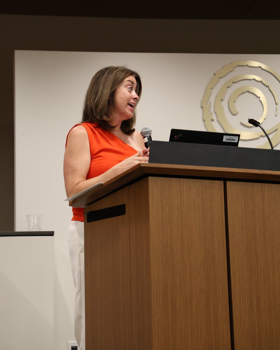 RedCrossAZ's tweet photo. We are proud to partner with Arizona Burn Foundation and support the incredible work they do for burn survivors and their families throughout Arizona. ❤️

We were honored to present the ABF with an award recognizing their impact, dedication, and partnership with the Red Cross. https://t.co/XnvkncmVJm