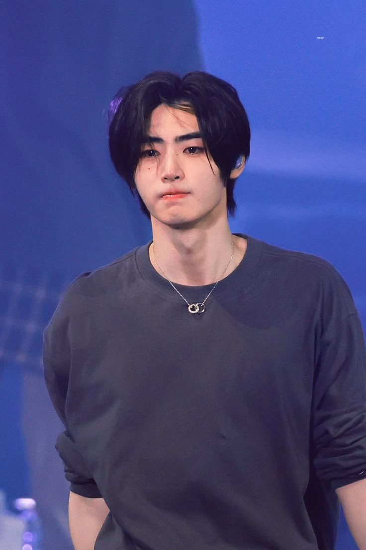 훈구 tweet media