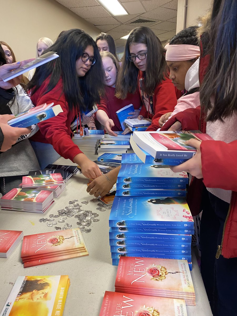 jasonevert's tweet photo. Each year, we give away more than 100,000 FREE chastity resources to the teens we speak to. This is only possible through your support. Please consider supporting our campaign this week to raise funds for another year of our mission at https://t.co/G2QN0n5sSb. https://t.co/aeZDAvA9UE