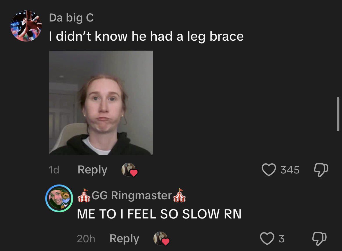 jeditalis's tweet photo. here’s a whole thread of people who never noticed viktor wore a leg brace. these are the people who argue with viktor and jayvik fans about canon https://t.co/PxmnAtSTtO
