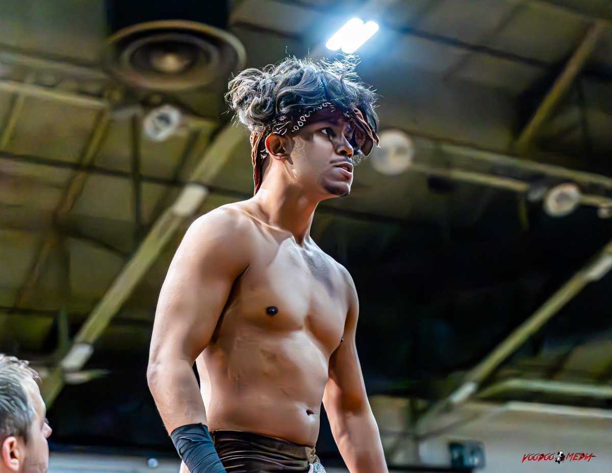 vmpix1's tweet photo. Some highlights from #DaronRichardson from his match against @bearbronsonBC at @LWMaine #Warzone26.

More from this event in the profile bio. https://t.co/bMBNr07S2d