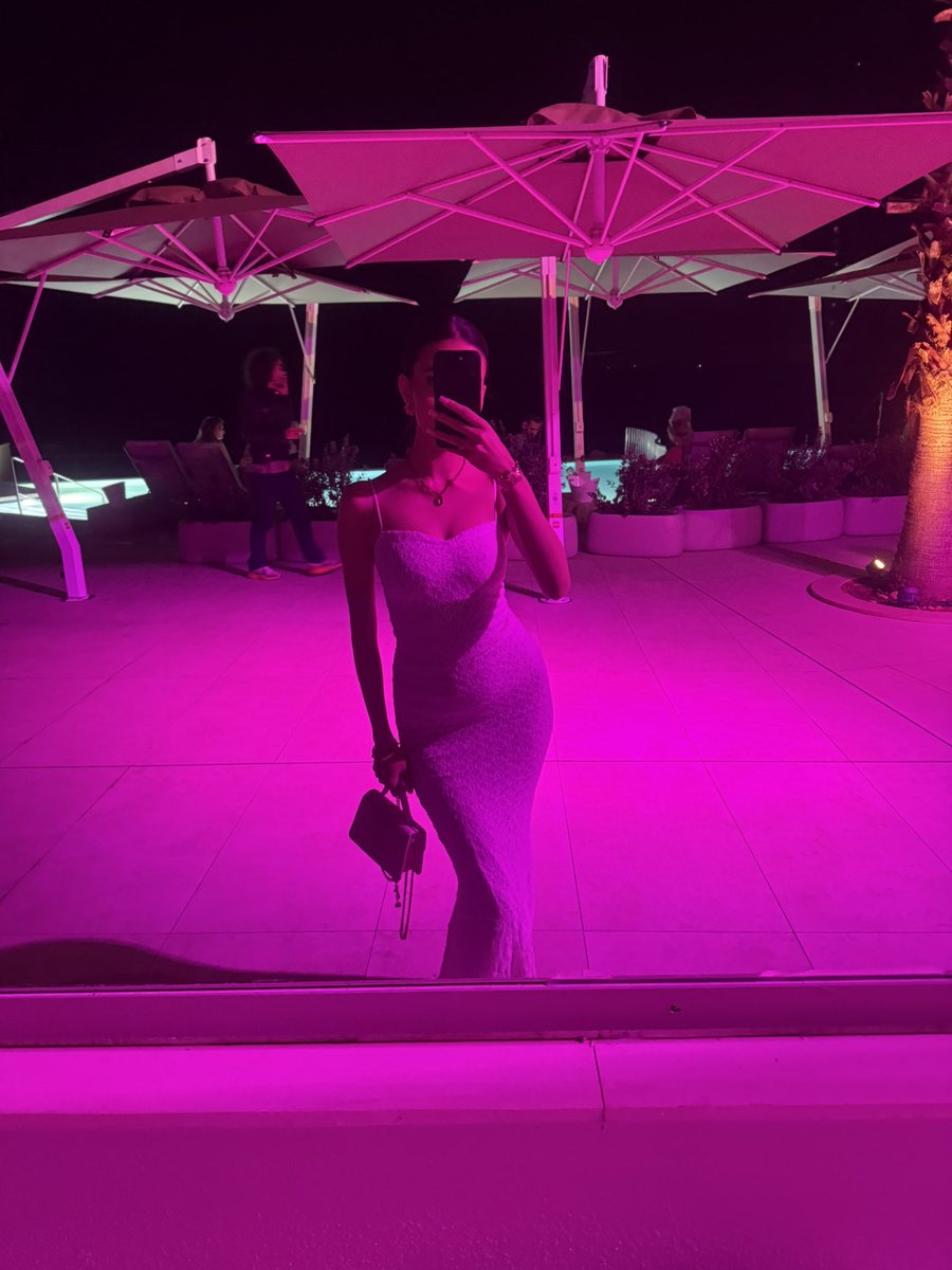 _4niia's tweet photo. La vie est si belle récemment ✨ https://t.co/cfbcxH8Gy8