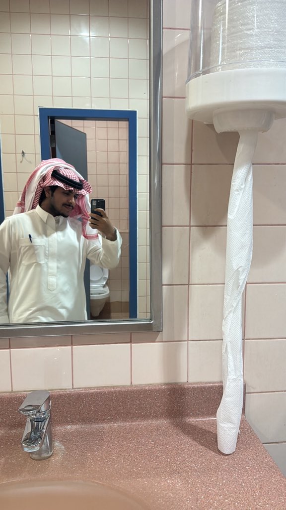 lothersit's tweet photo. جمال الصوره بالتفاصيل❤️❤️ https://t.co/x69DqPNXN7