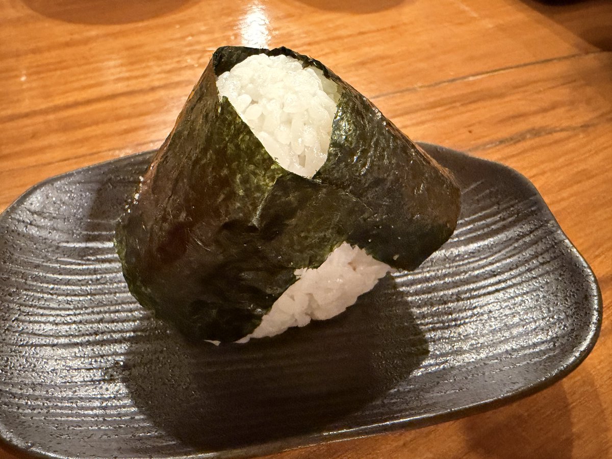 _gussan_work's tweet photo. 昨日のおにぎり🍙 https://t.co/BapNCGd5DF
