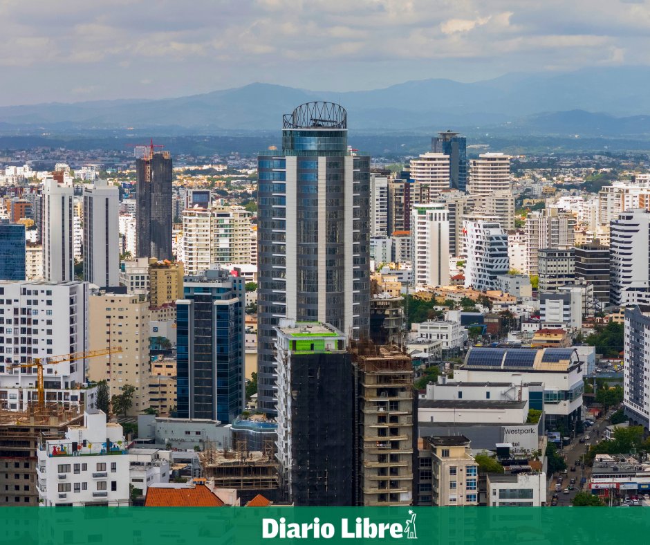 DiarioLibre's tweet photo. 💰| #EconomíaDL | La paradoja del ITBIS en RD: tasa alta, recaudación baja
¡Mira los datos!: 🔗https://t.co/bD5NOQr20U
#DiarioLibre #Noticias #ITBIS #FinanzasPublicas #RecaudacionFiscal #PoliticaEconomica https://t.co/9VmvUqQ4ys