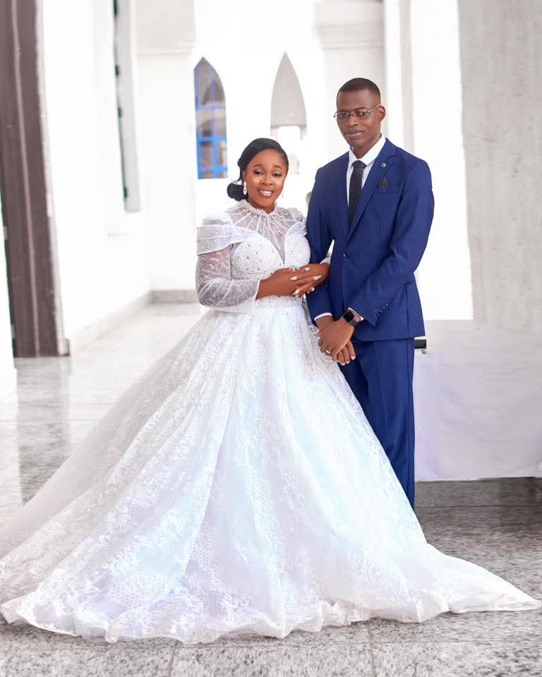 ibechone12's tweet photo. May almighty God bless the marriage https://t.co/cERFq0PRsU