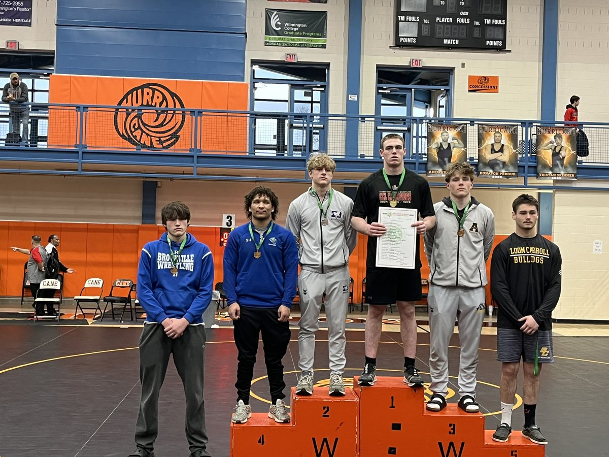 Aceondacase's tweet photo. 27-9 on the wrestling season junior, wrestled half the season 190 last half 215. Sectional runner up, district placer and state qualifier-ready to run it up next year https://t.co/e7cYsv8jmk