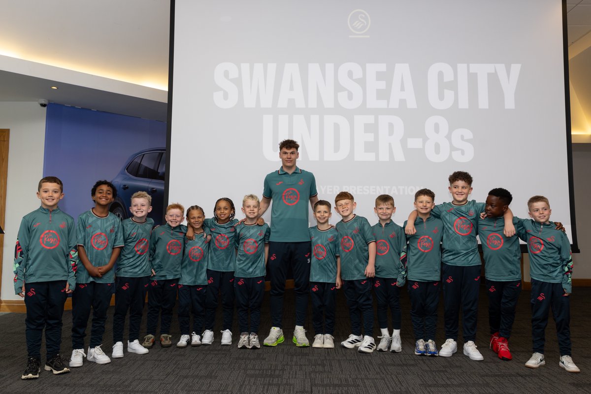 Swansea City Academy tweet media