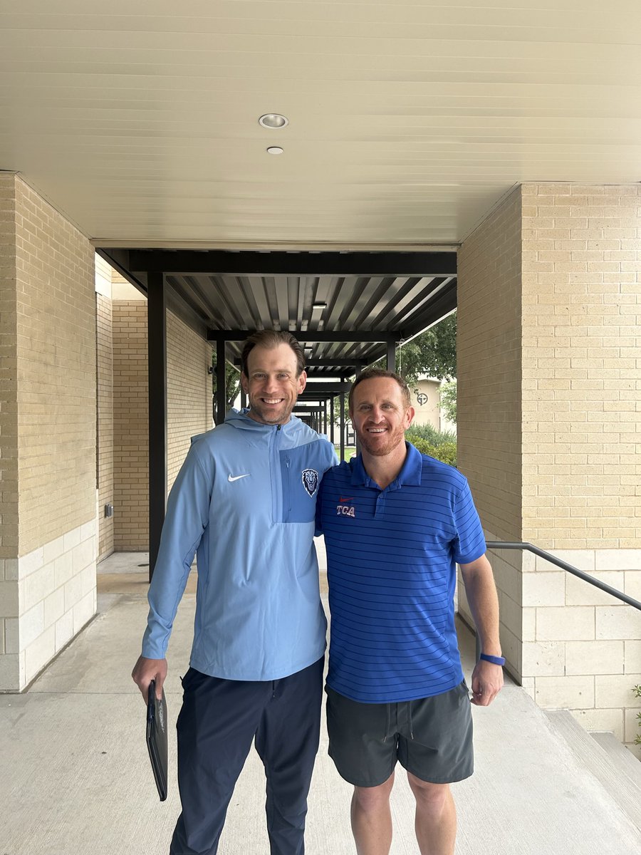 Coach Greg Johnston tweet media
