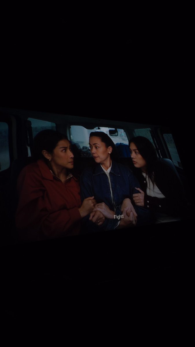 itsToniye's tweet photo. Such a beautiful movie to watch 😍 🎬 🍿 Congrats, Saki! 👏🎉 💛 🐝
@itsJaneOineza

#MidnightGirls
#MGPremiereNight https://t.co/R7bV0E5OWa