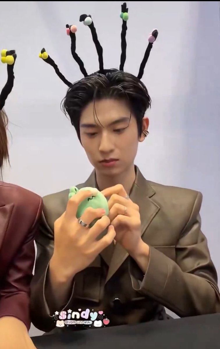 นู๋โซ tweet media