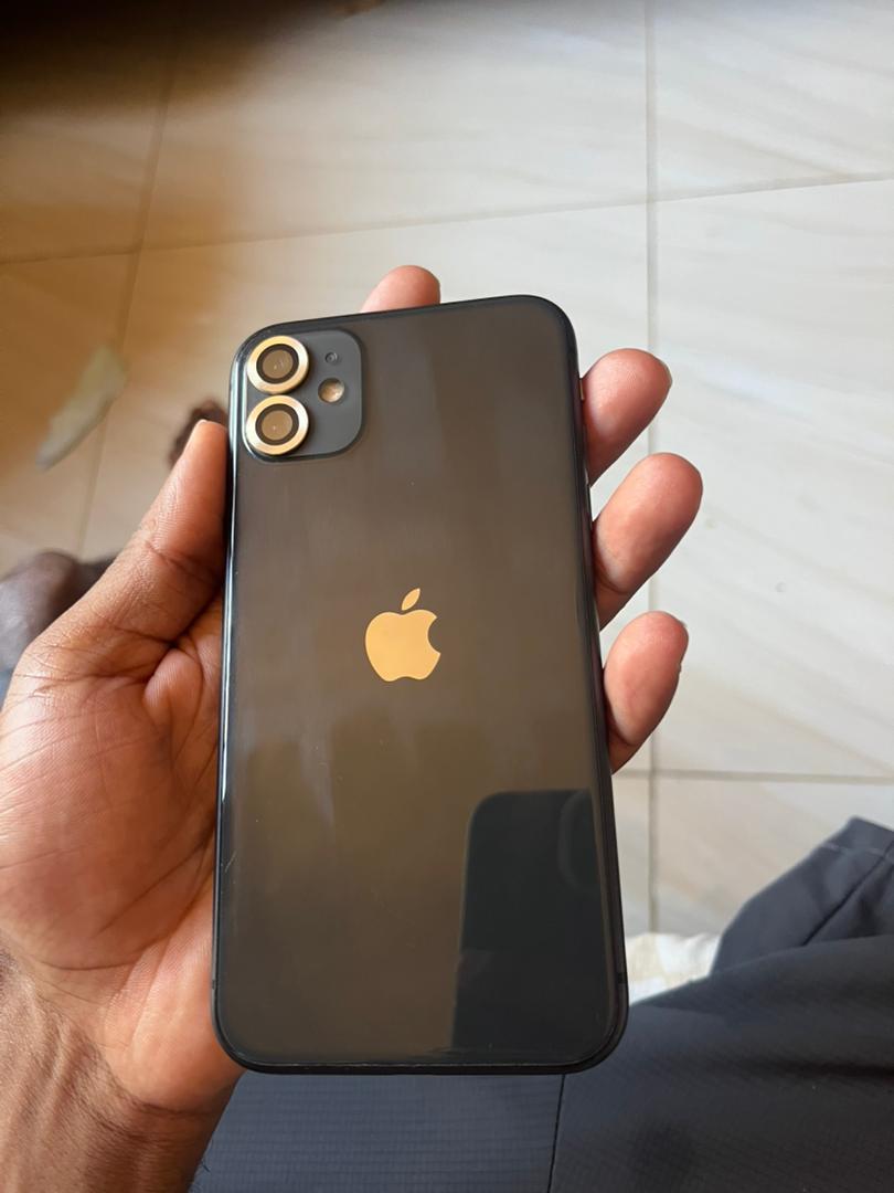 Grumpy_0g's tweet photo. 🔰iPhone 11
🔰128gb 
🔰Battery Health 100% 
🔰No Face ID 
🔰True Tone✅
🔰iCloud free 
🔰Smart &amp; Clean
🔰Reset pompo pompo 
🔰Only 780k 
Swap allowed with any phone 

0989016800 https://t.co/RPTTjP3Z4K