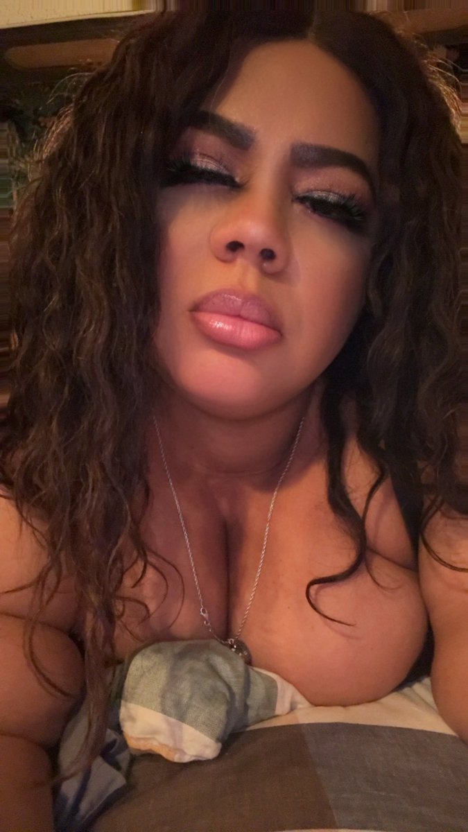 GoddessRA2's tweet photo. Going to LA soon. I'll be collabing with Onlyfans models while I'm there. 😘❤️💕 https://t.co/846cgwuEe5 https://t.co/VOiBK8f3h5