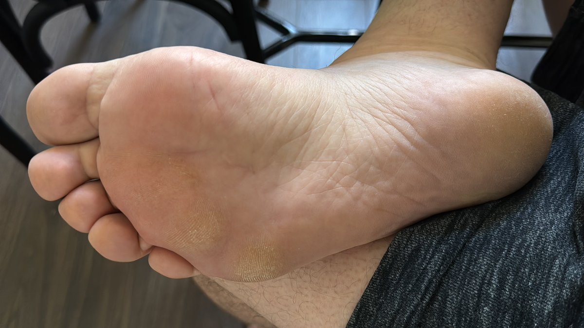 wcfootguy tweet media