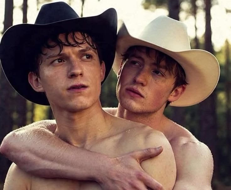 i need a tape of tom holland and kit connor