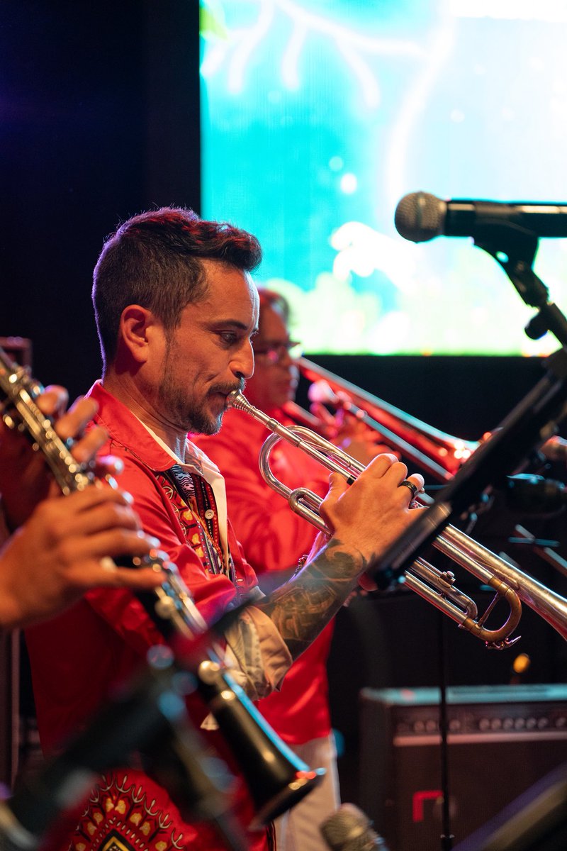 PetronioCO's tweet photo. Más de 800 personas vibraron con los sonidos del poderoso Pacífico y bundearon hasta el final. 🥁

Nos vemos en Cali del 9 al 17 de agosto para celebrar las 30 versiones del @PetronioCO. 

#PetronioLaCasaGrande https://t.co/sMZHVN7TDj