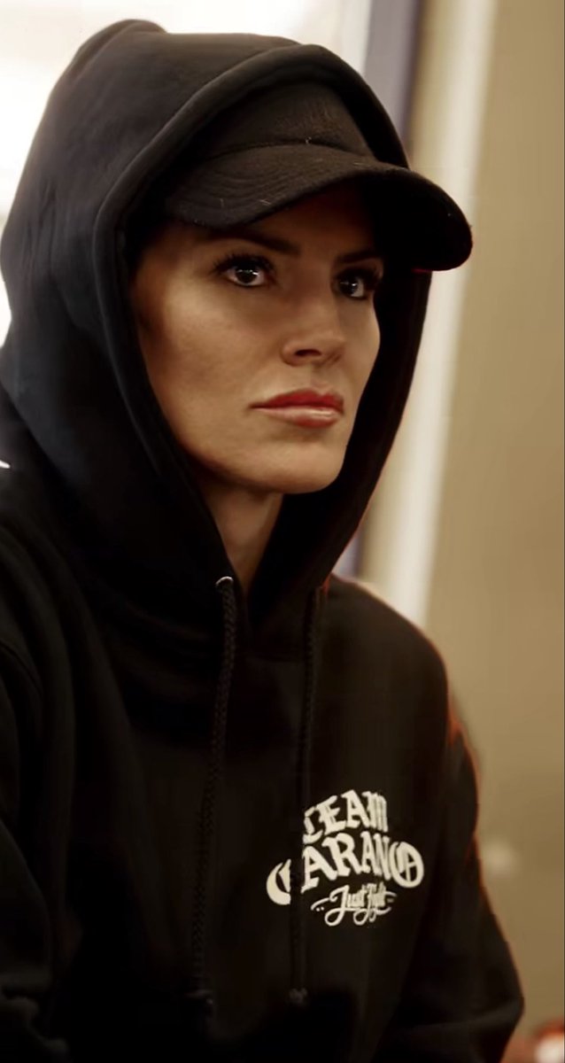 Gina Carano 🕯 tweet media