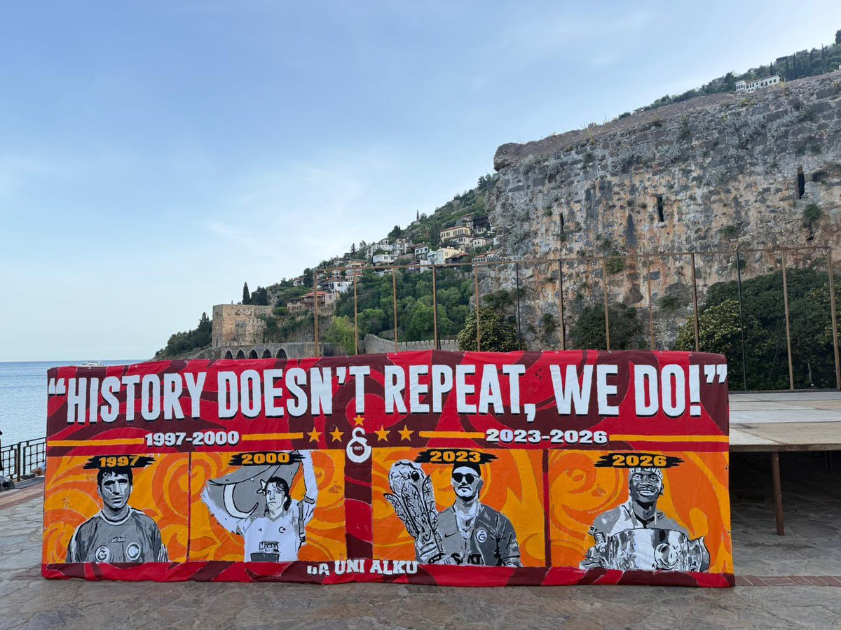 HISTORY DOESN’T REPEAT, WE DO! #ultrAslanUNI