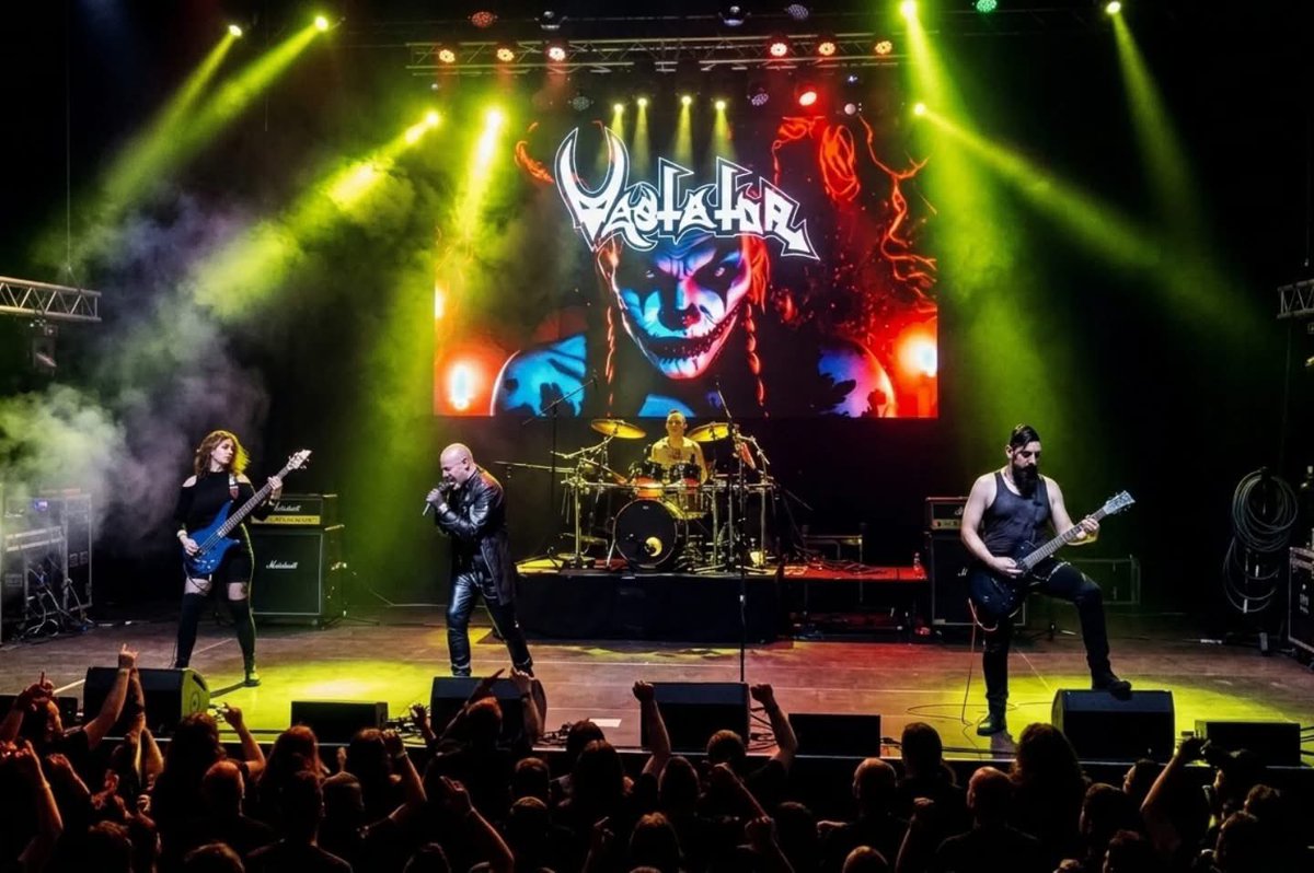 radiorockatto's tweet photo. #Daleplay @franciscamusic @tronicfromchile @GondwanaChile @QuiqueNeira @VastatorBand #ponleoreja @AlSurdelRock @rockywrestling @MonosCl @artedual @portaldisc @Musicachilenacl @SoloArtistasCL @Fotechcl @DiscosLibresCL @HumoNegro @rockandpop @SueroRockOficia @telodamus @Reactor105 https://t.co/YyqnNAdm4T