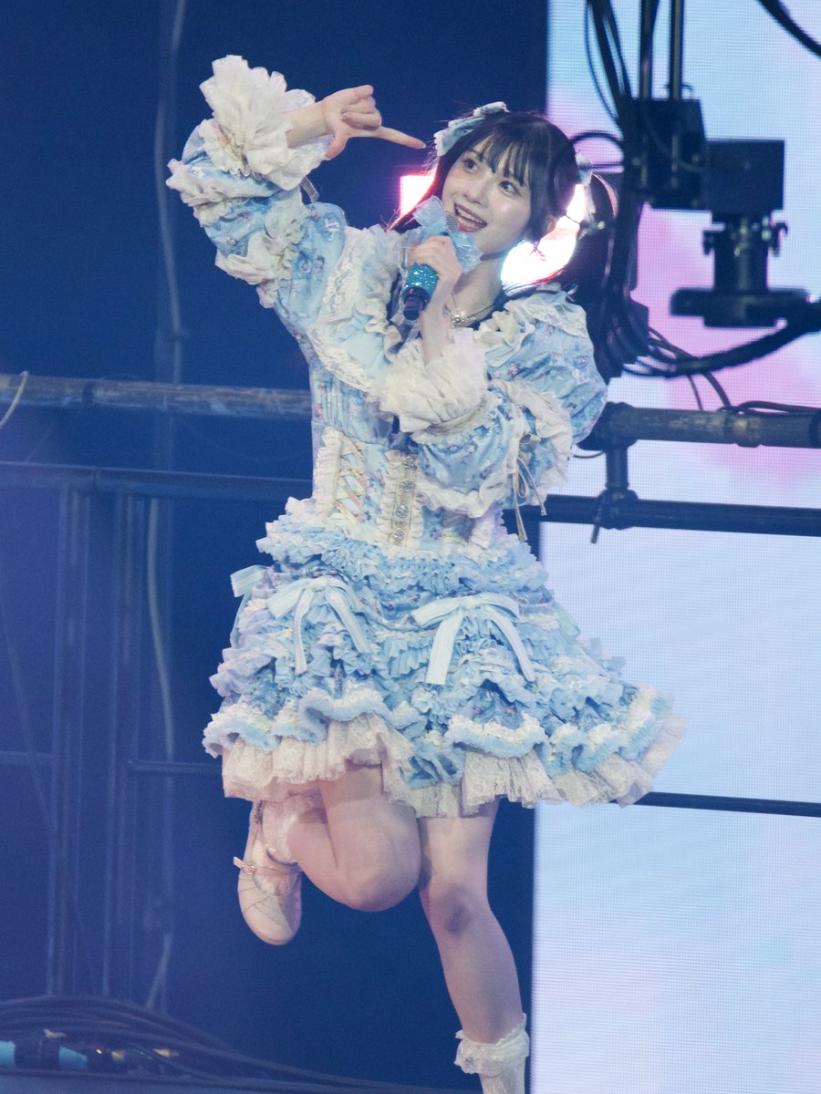 菅波美玲　チェキ　[期間限定値下げ中] 菅波美玲 生写真 直筆 アリーナツアー2026 特別公演2025衣装 - メルカリ