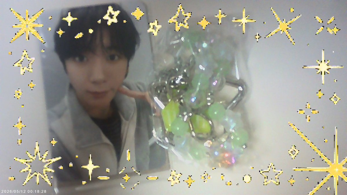 료즘 tweet media