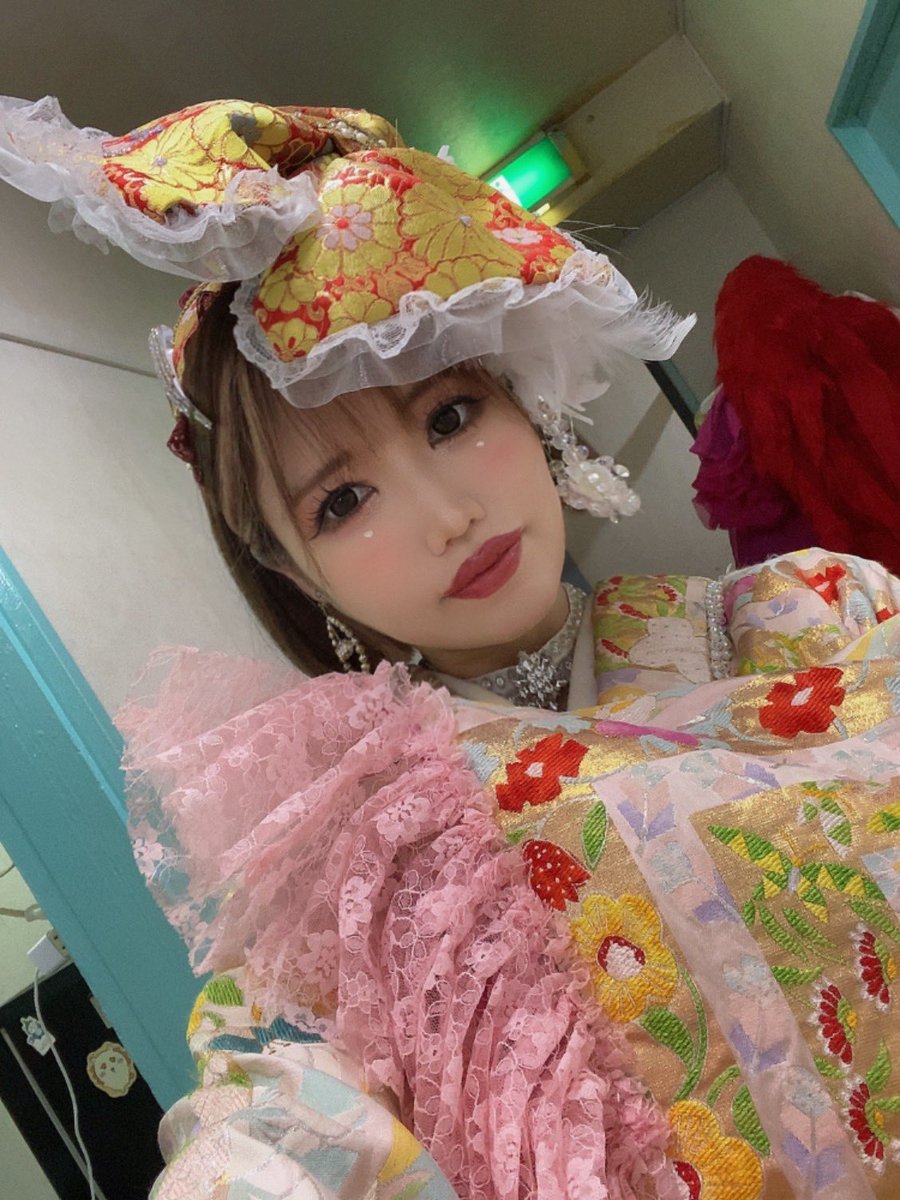 堕天使👼🏼大見はるか tweet media