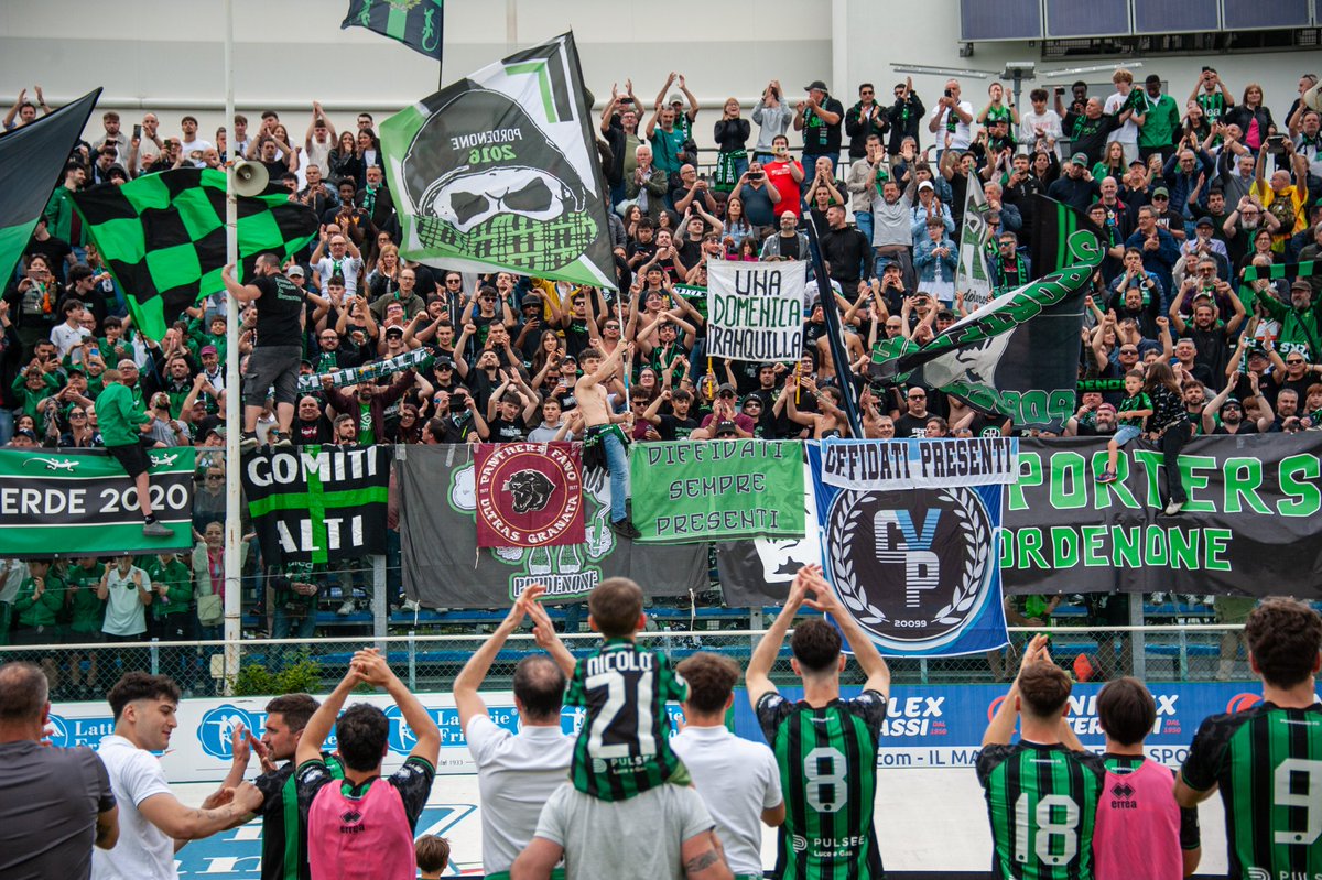 photo_curva's tweet photo. ⚽️🇮🇹 5th Italian League 
Pordenone 3:2 UFM

What a finish to the league season!

Both Pordenone and LME won their final match of the campaign, meaning they are now level on points at the top of the table. The league winner will now be decided in a playoff match next weekend. https://t.co/Ii29iVmCof