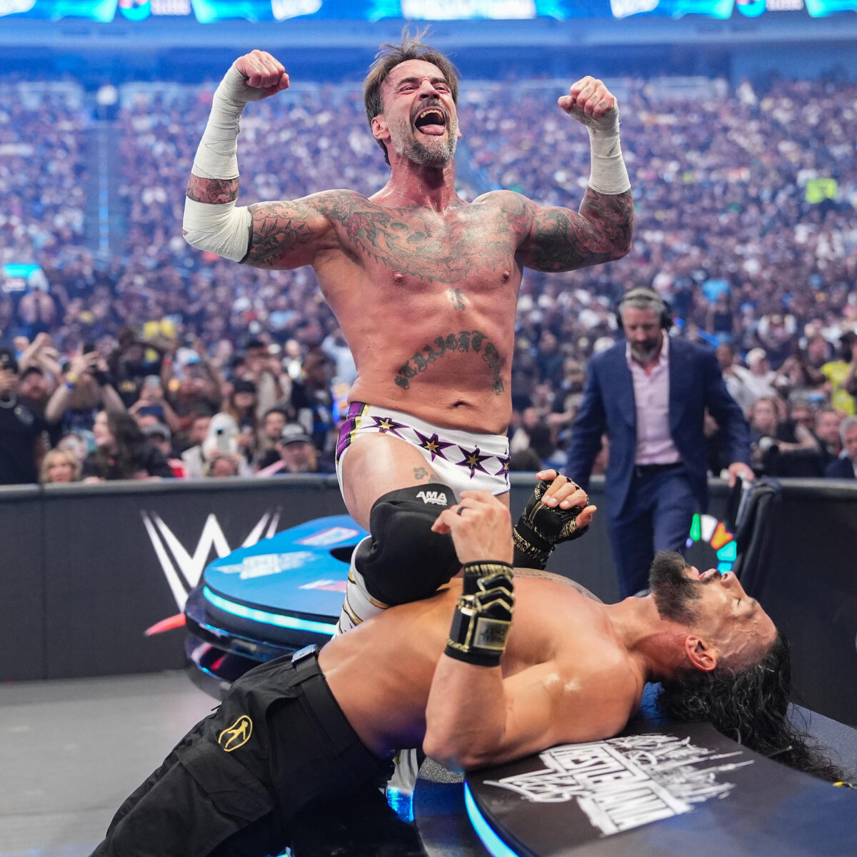Wrestle Features tweet media