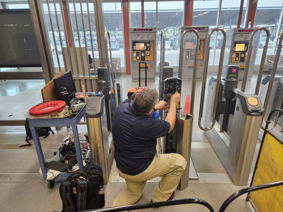 PATCO tweet media