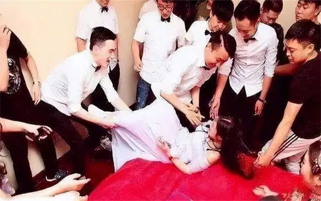 “猎奇”

🎬第8届🎬

有什么猎奇的短片都发出来看看！不喜慎入！

(请带视频认真参赛) https://t.co/flSDLHdjCk