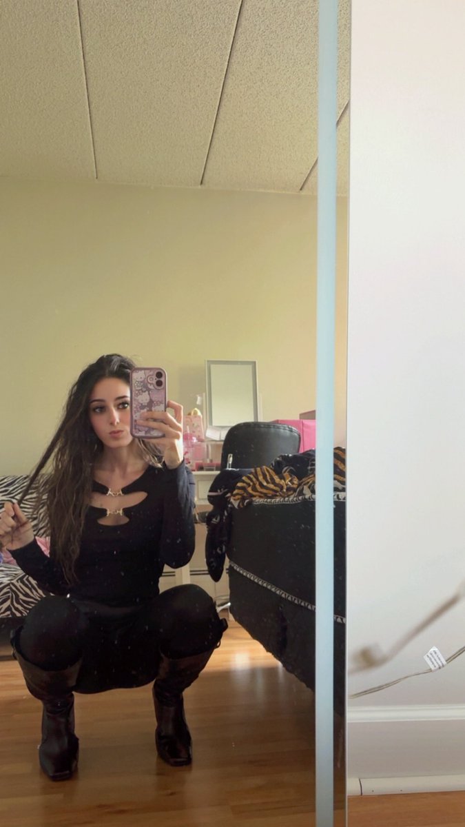 Bella Barbie 💋 tweet media