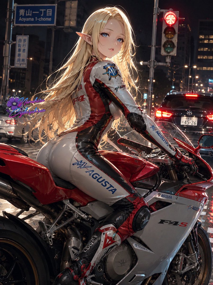 私は実は運転免許証は二輪も四輪も大型免許持ってまして、
以前バイクはMVアグスタF4S EV03というモデルが愛車でした。
残念ながら事故で廃車にし、
私はバイクを降りたわけですが、
F4Sってバイクは私のメモリーの中で、
かなり大きい部分を占めてる存在です。