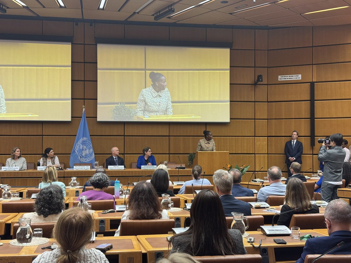 JeevanAustin's tweet photo. A packed room at today’s all staff global town hall with our new UNODC Executive Director, @AmbMonicaJuma. Here is wishing her every success as she leads us forward with purpose and vision. https://t.co/QwGie0kU9P