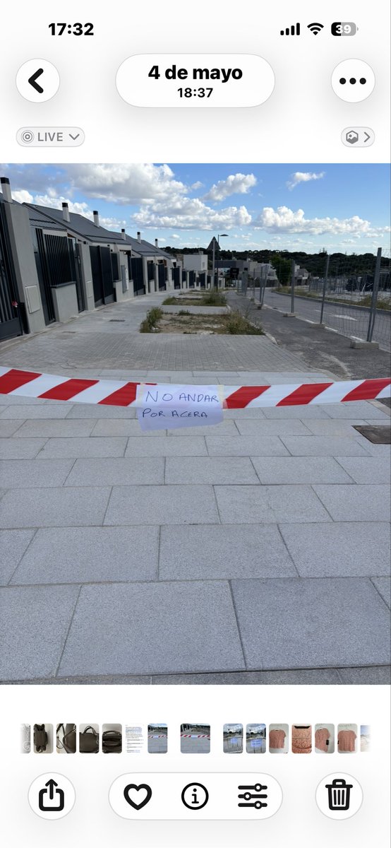 Barreitor's tweet photo. Obras de Ten Brinke en Las Marias (Torrelodones). El Ayuntamiento de Torrelodones debería haber señalizado esta acera donde sufrí un accidente hace un año cuando la obra estaba en marcha. Tiene poco sentido no haberlo hecho entonces y hacerlo ahora que la obra ha terminado. https://t.co/o1i4FZqC9s
