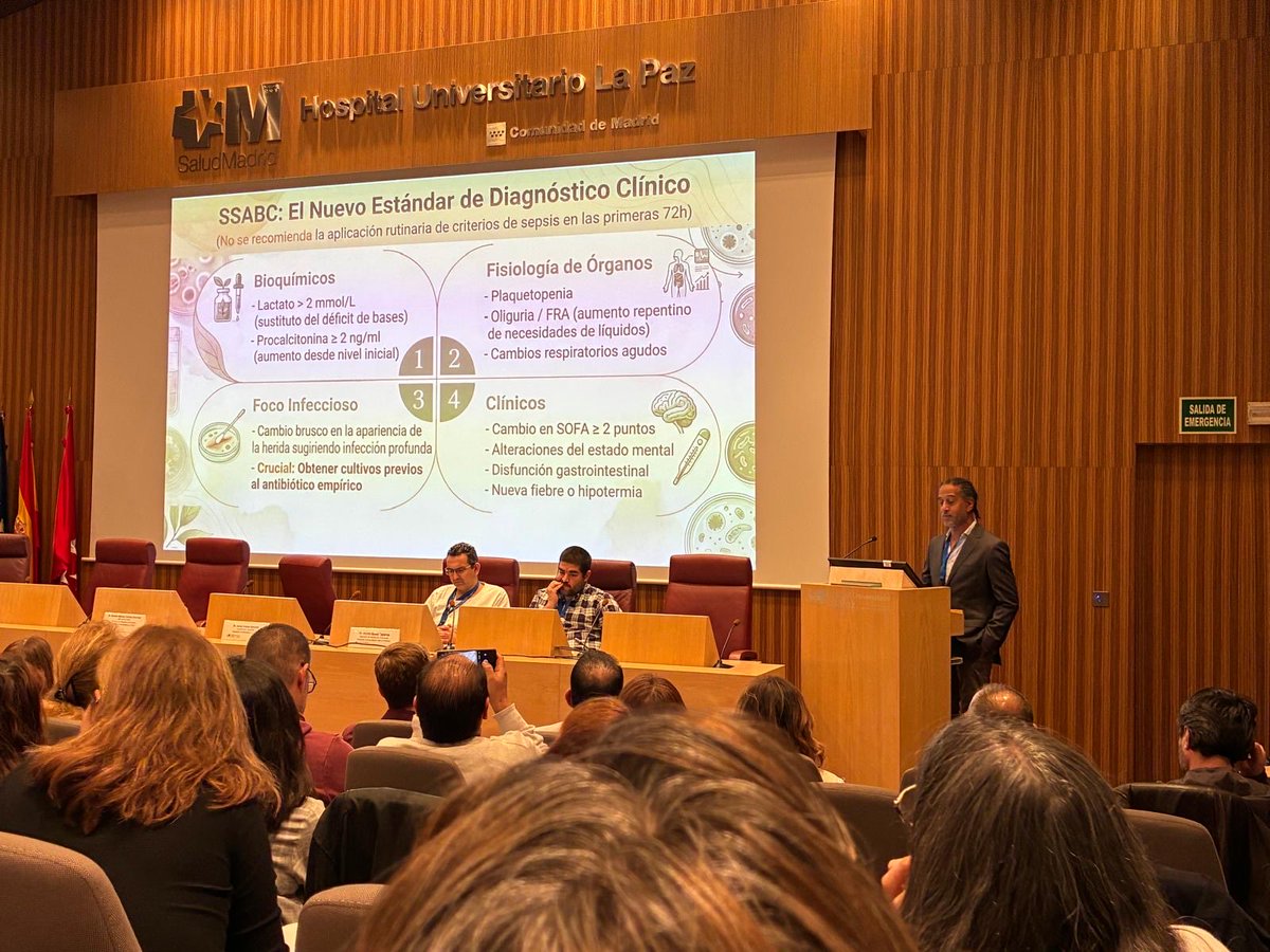 ucihuvr's tweet photo. El Dr. Reginald Dusseck @reginalddusseck participa como ponente en el 3º Curso de Atención al Paciente Quemado Crítico, organizado por el
Hospital Universitario La Paz, @hospilapaz con una conferencia sobre el tratamiento antibiótico en pacientes quemados con infecciones graves. https://t.co/WOYbl87r4A