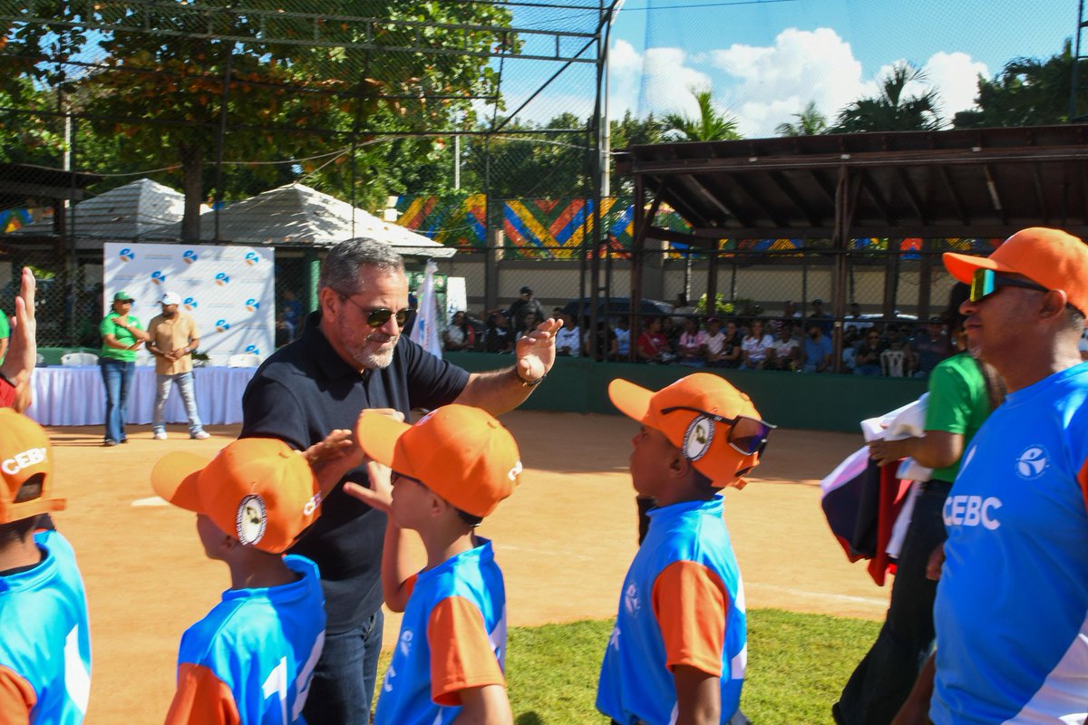 Comisionado Béisbol RD tweet media