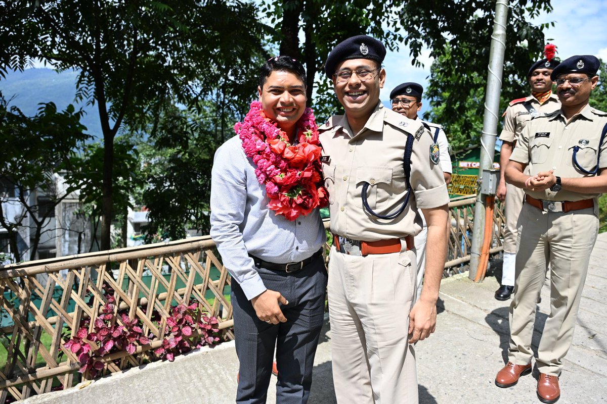 36 Bn SSB Geyzing tweet media