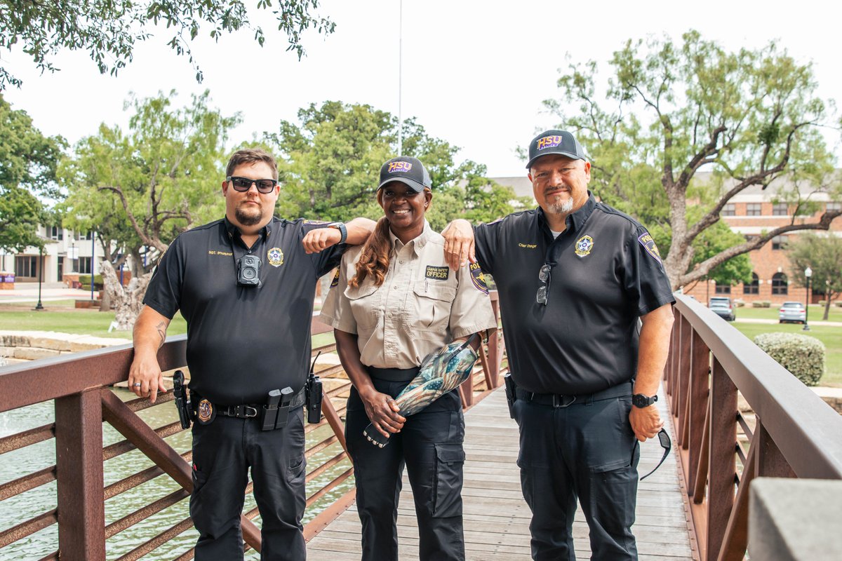 Hardin-Simmons University tweet media