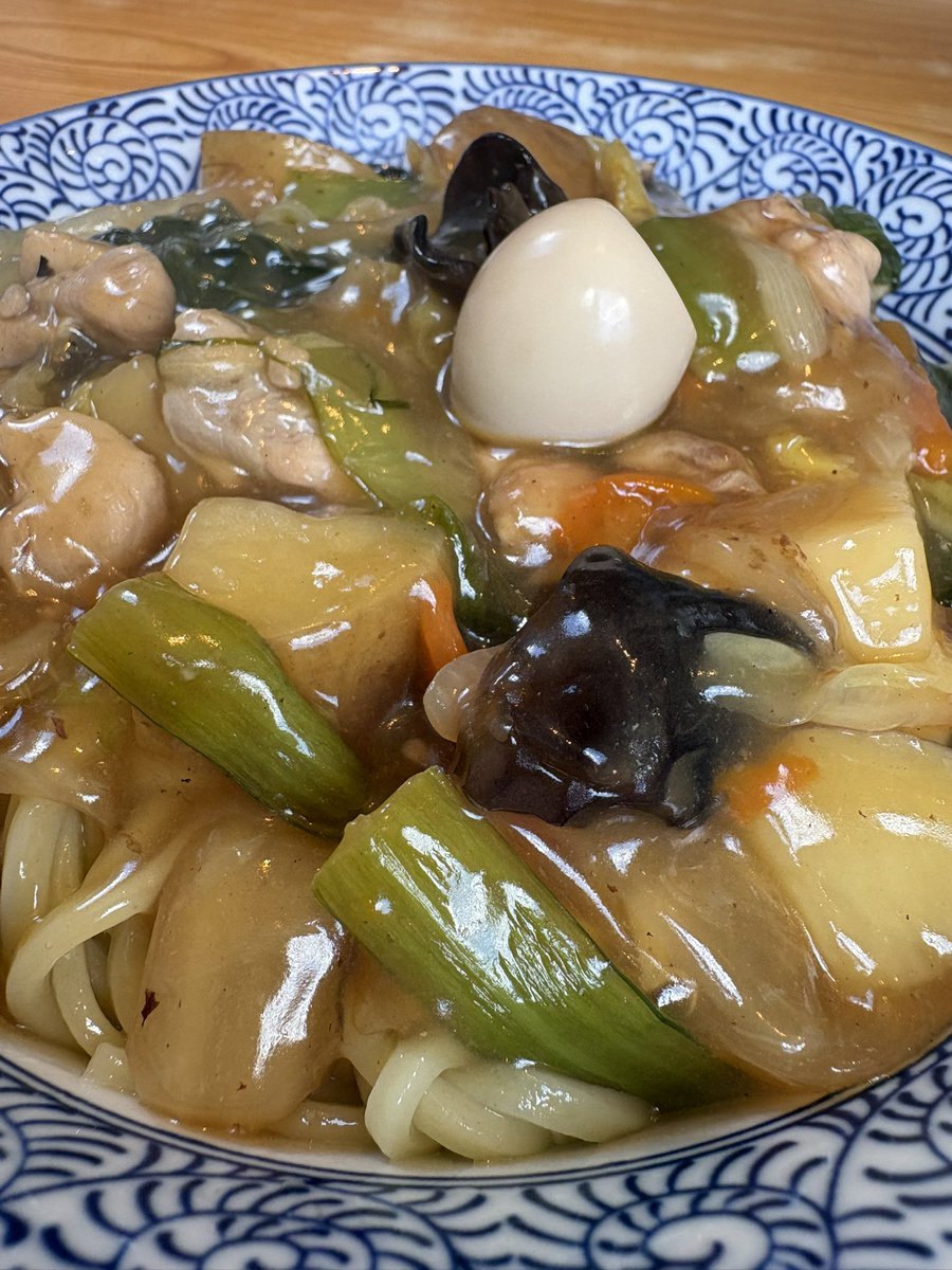 はねもん tweet media