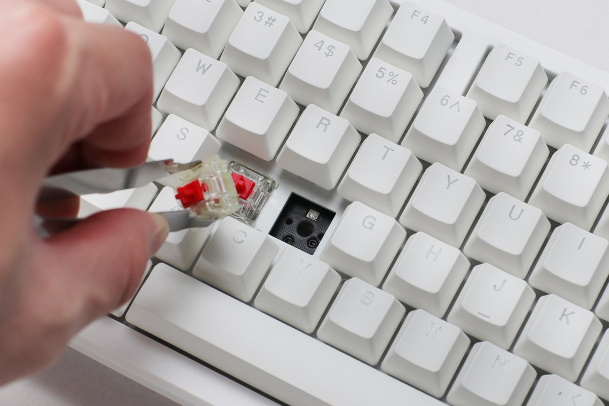 Mechanical Keyboards tweet media