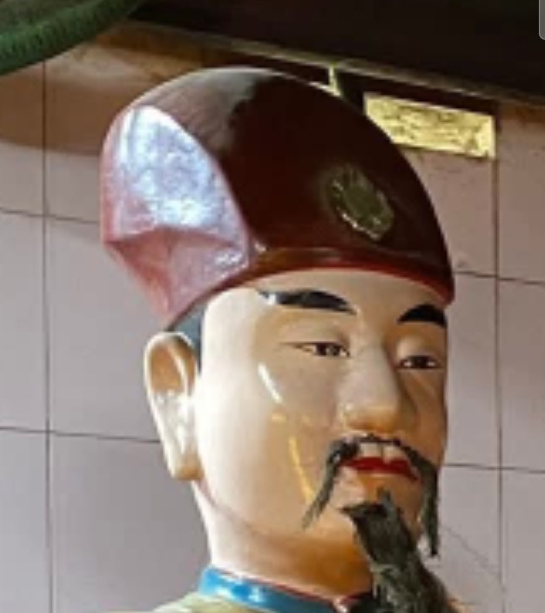 vantranbao07's tweet photo. An unnamed type of hat for military officers.
a.1 Le Dynasty (Vietnam)
a.2 Ming Dynasty
#vietnamese #cophongVietNam
 #Vietphuc #Ledynasty https://t.co/ngpLD0GgRW