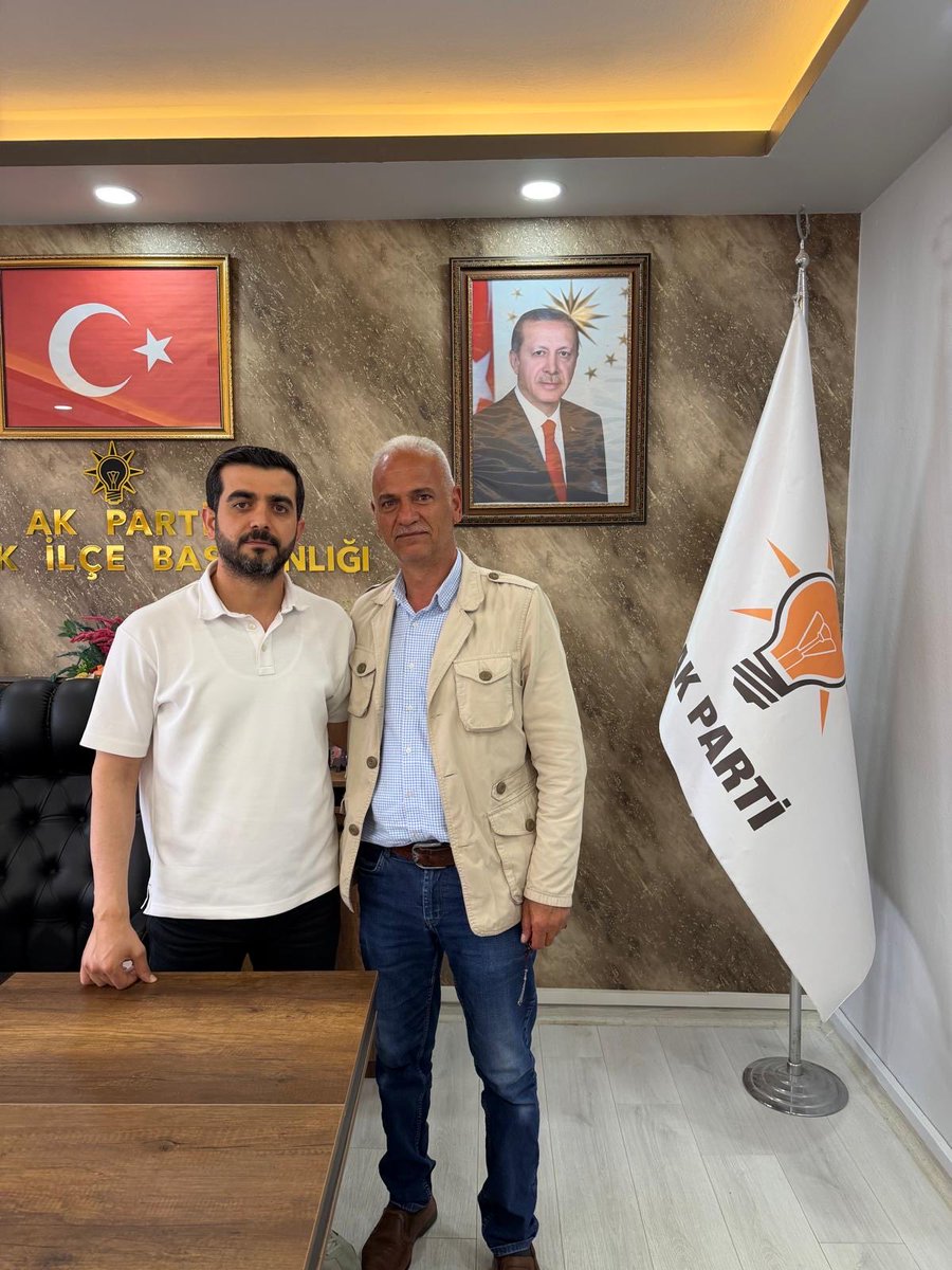 aksiverek's tweet photo. 📸📷📸📷

  @RTErdogan @Akparti 
@mustafademir @tugbaisikercan 
@abuyukgumus  @avyusufibis  @milhamigunbegi @SbrKnk @Cengizozeyran82 @bucakalimurat82 @akpartiurfa @slhcbn0950 https://t.co/ae4ehcdtgm