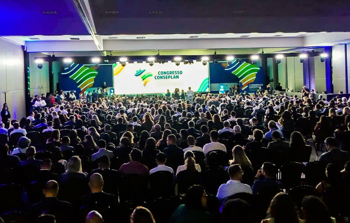 consecti's tweet photo. Governo de RO destaca inovação e planejamento estratégico no II Congresso do Conseplan, em Brasília

CONFIRA 👇

https://t.co/qe9zlYFoyi https://t.co/t7D3udEFtN