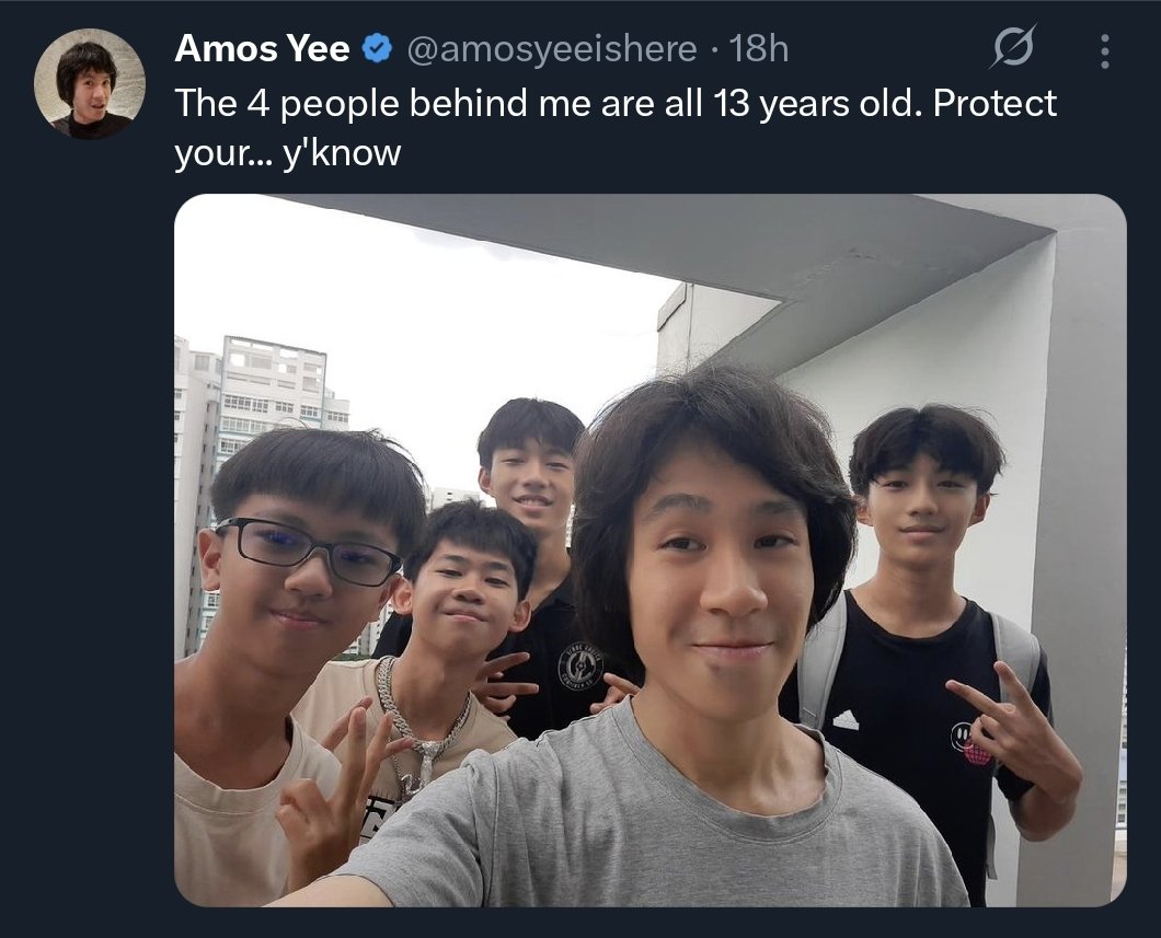 Zetagonistic's tweet photo. @amosyeeishere If I'm given the choice between defending Anal Leak's attacker or someone who's a CONVICTED SEX OFFENDER who still appeared in close proximity to minors in a picture, I'd choose the former.

Fuck you, Anal Leak. https://t.co/TjmJ4MNi9j