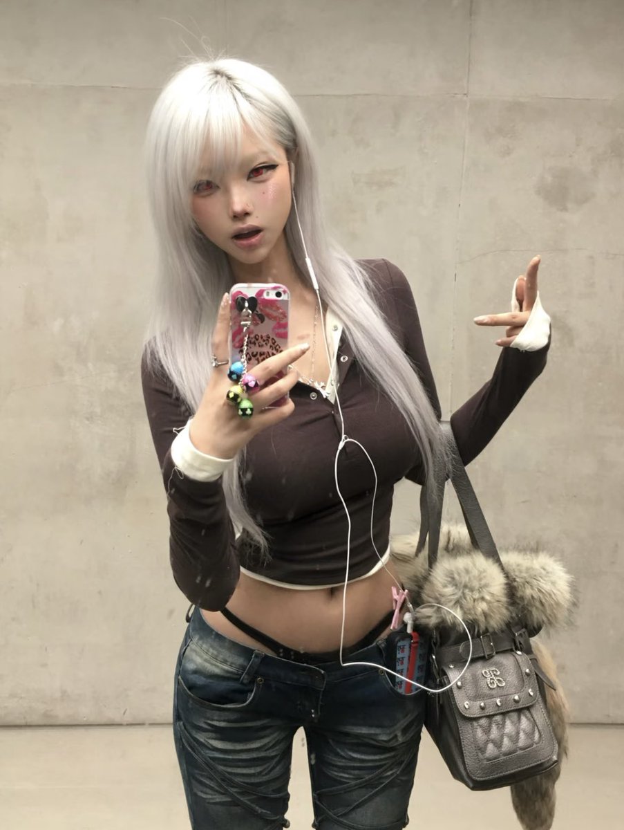 FengXian (Joi) tweet media