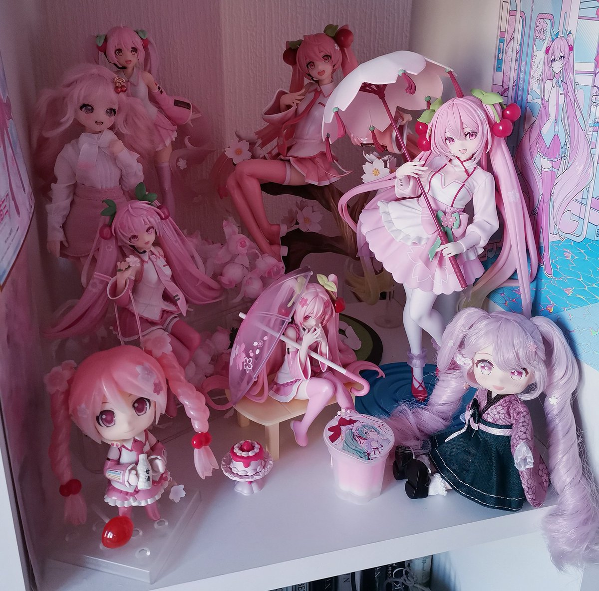 ⭐さくらオーダー品♥️椅子＆留具BOX⭐わんにゃん柄♥️--150・151 ⭐さくら様専用オーダー品♥️椅子＆留具BOX⭐わんにゃん柄♥️--150