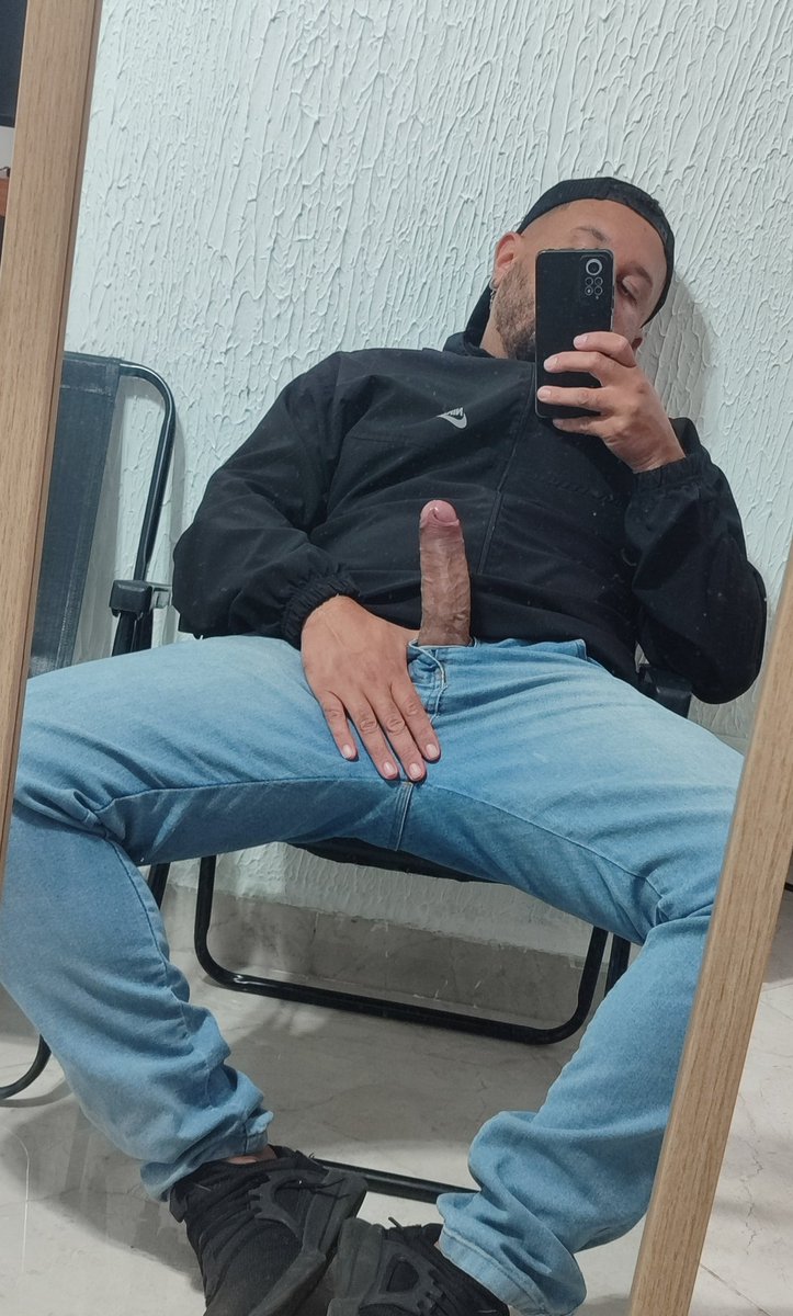 Leziito tweet media