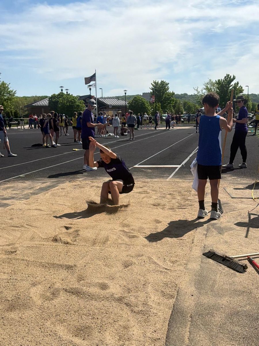 LCTracknField's tweet photo. What a day at the Conference Meet! Both boys teams finished 3rd &amp; the girls teams 5th. Great job this season! https://t.co/6nBpok64cr