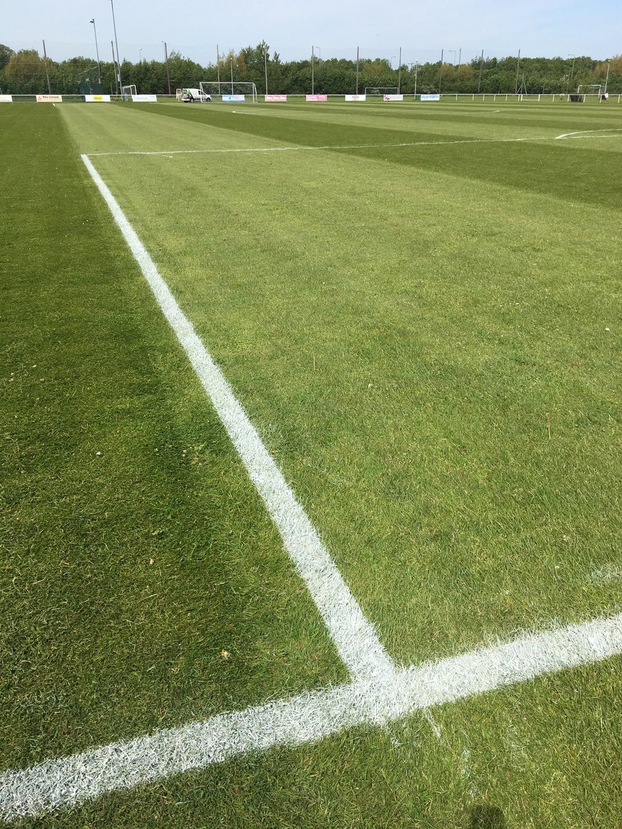 proflinemarking's tweet photo. For all of your line marking requirements,all sports,any location,we will gladly take a visit,Measure up,set out Dimensions and mark up your playing surface to your requirements using the latest Tech 🤖What’s app on 0879661647 @DDSL_Official @LSLLeague @AULleague @DubGAAOfficial https://t.co/7pIiVFVnH2