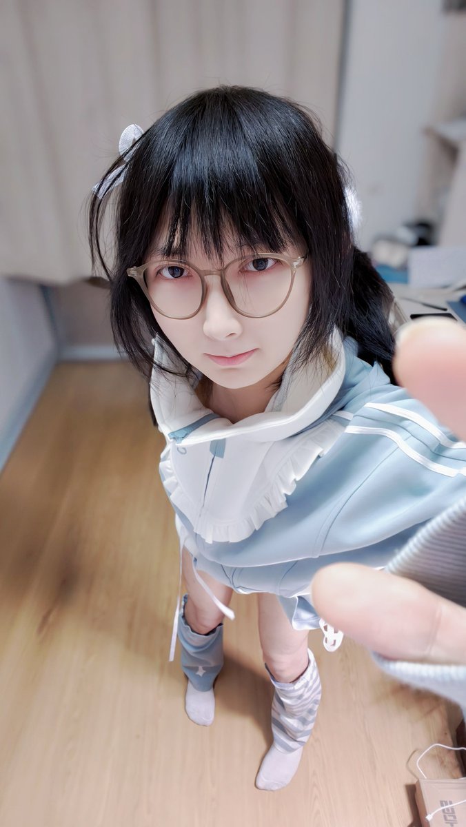 YiQingCAT's tweet photo. 严肃敲敲
#femboy#男娘 https://t.co/A5coUQdzRa